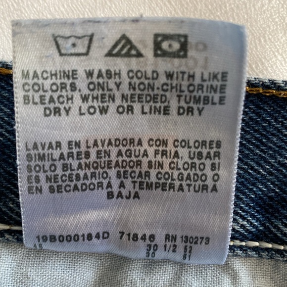 Wrangler Jeans Men’s 42x30 Blue Comfort Relaxed Fit Stone Wash Denim Cotton 42 - Picture 8 of 10